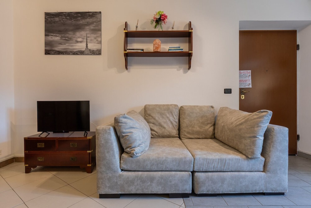 Vanchiglia Apartment by Wonderful Italy