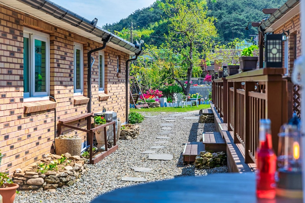 Namhae Gagopa Pension