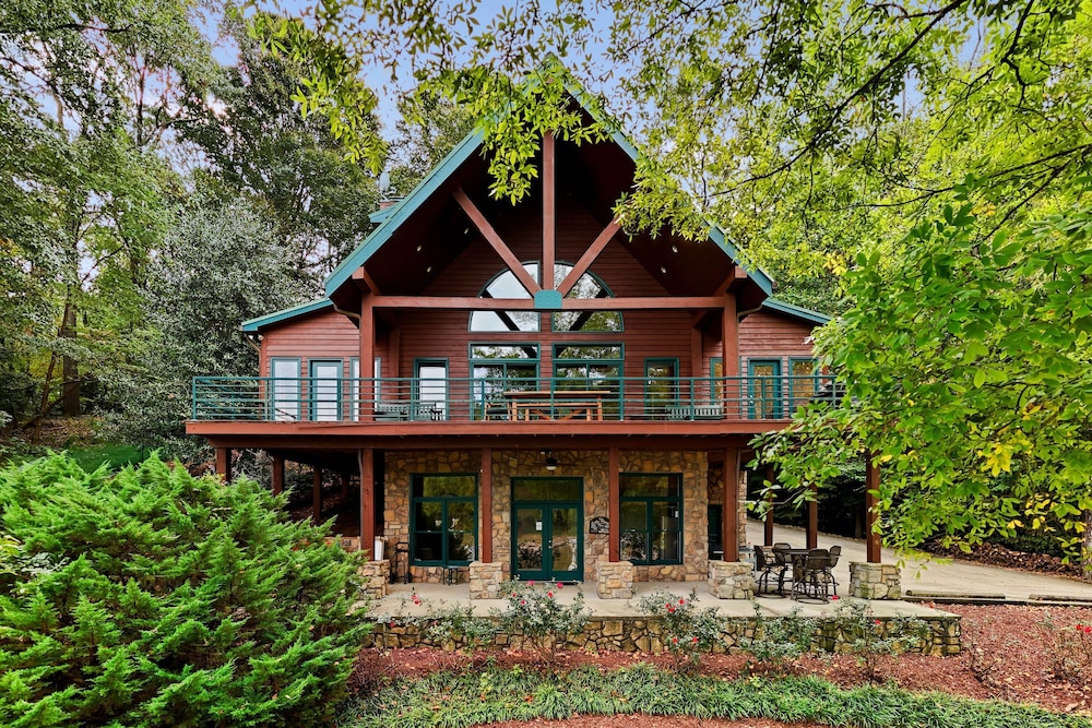 Mi Casa Su Casa by Avantstay Lakefront Escape