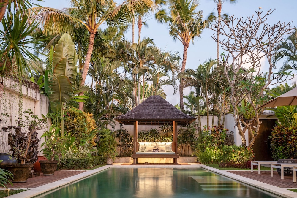 Saba Villa