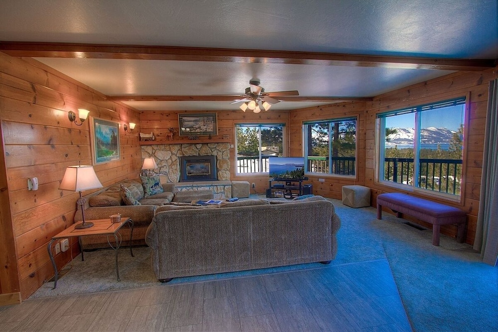 Hch1475 - Heavenly Lake View Retreat 5 Bedroom Home