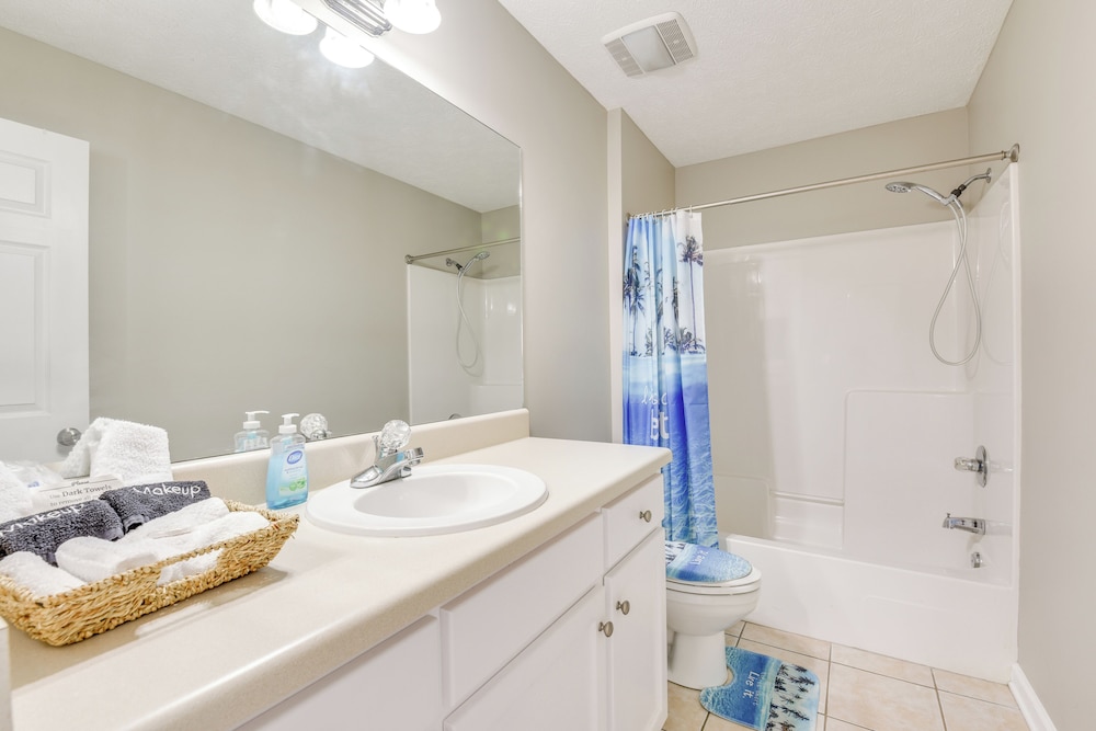 1 Mi to Shore: Home w/ Patio in Panama City Beach