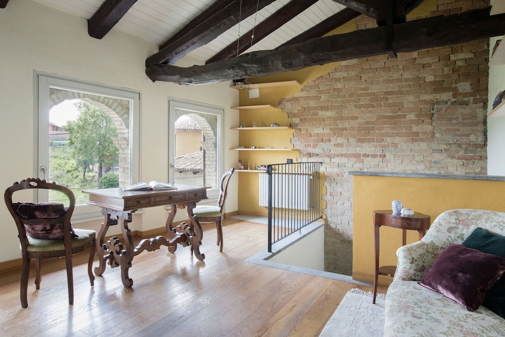 Villa Langhe in Castiglione Falletto