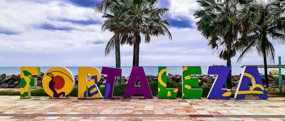 Apto Beira-mar com Wi-fi e Piscina em Fortaleza