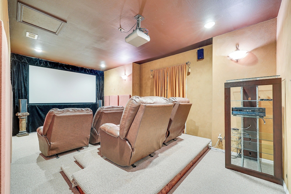 Private Theater & Pool: Spacious Mission Home