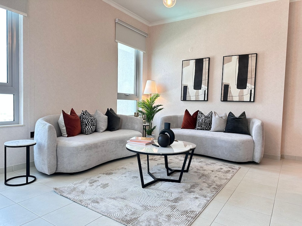 Durrani Homes – Minimal Luxe 3BR with Burj Khalifa and Fountain View (third room without partition)