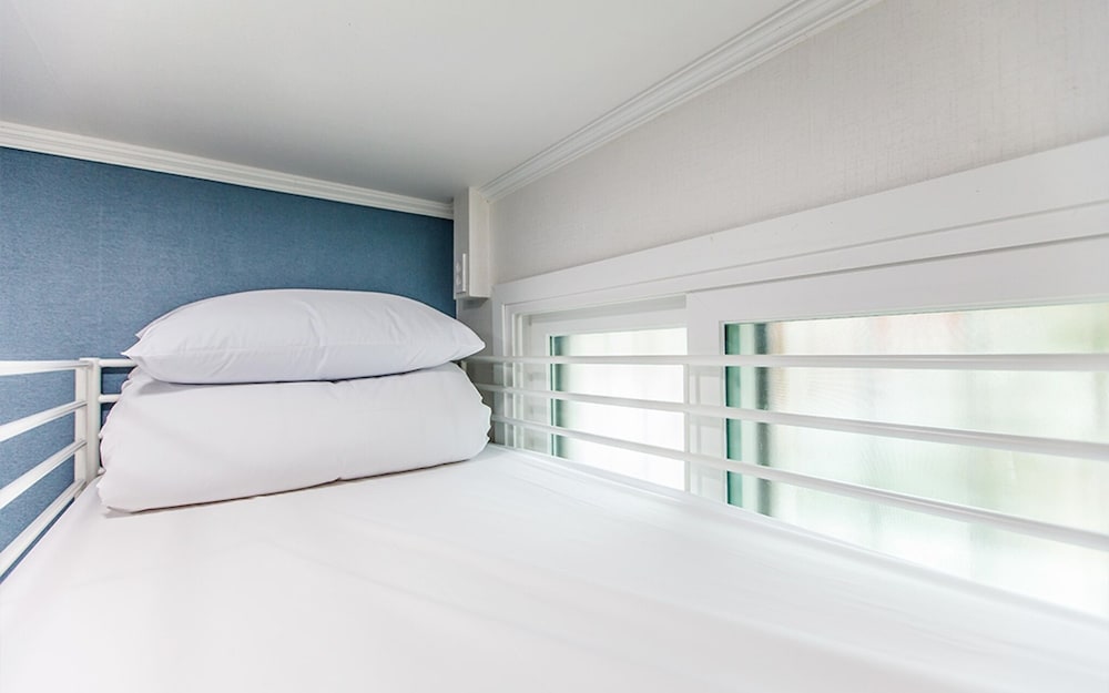 Jeju Airport Single Story Guest House view 3