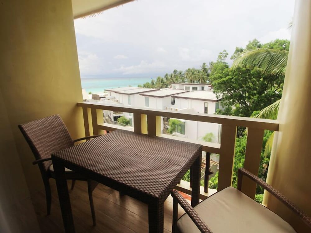 Ambassador In Paradise Resort