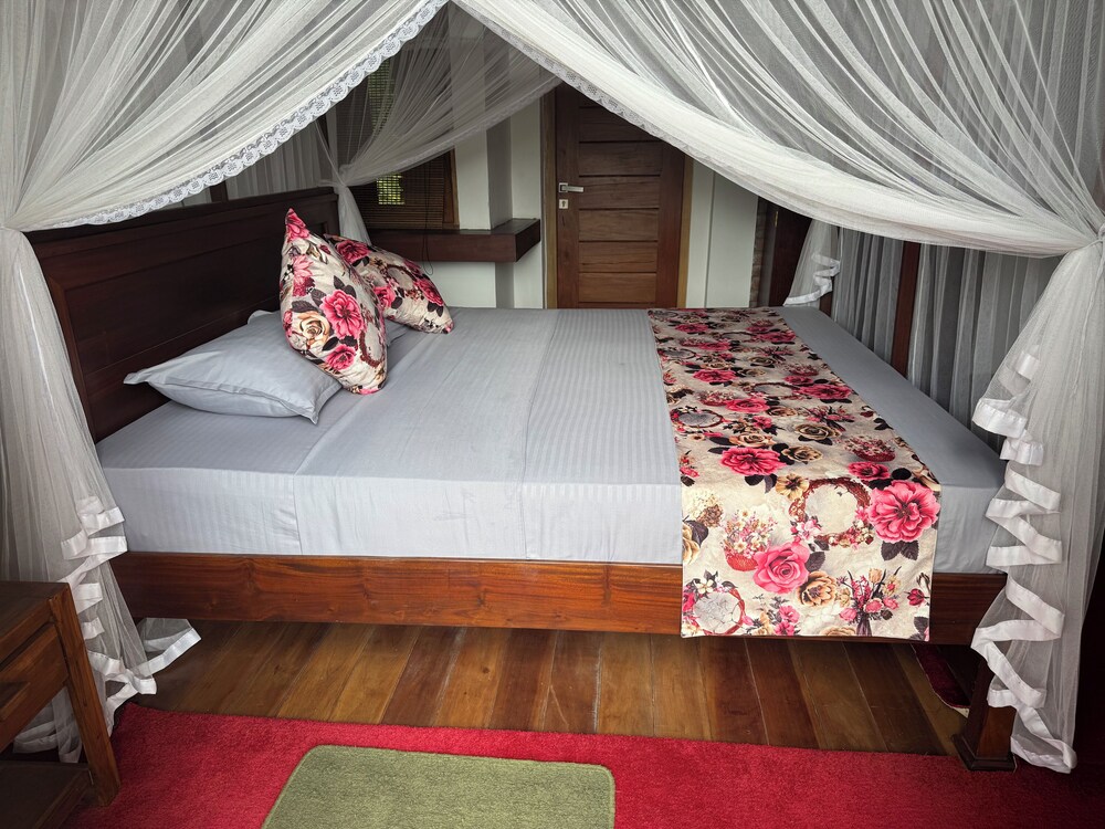 Steps Garden Resort