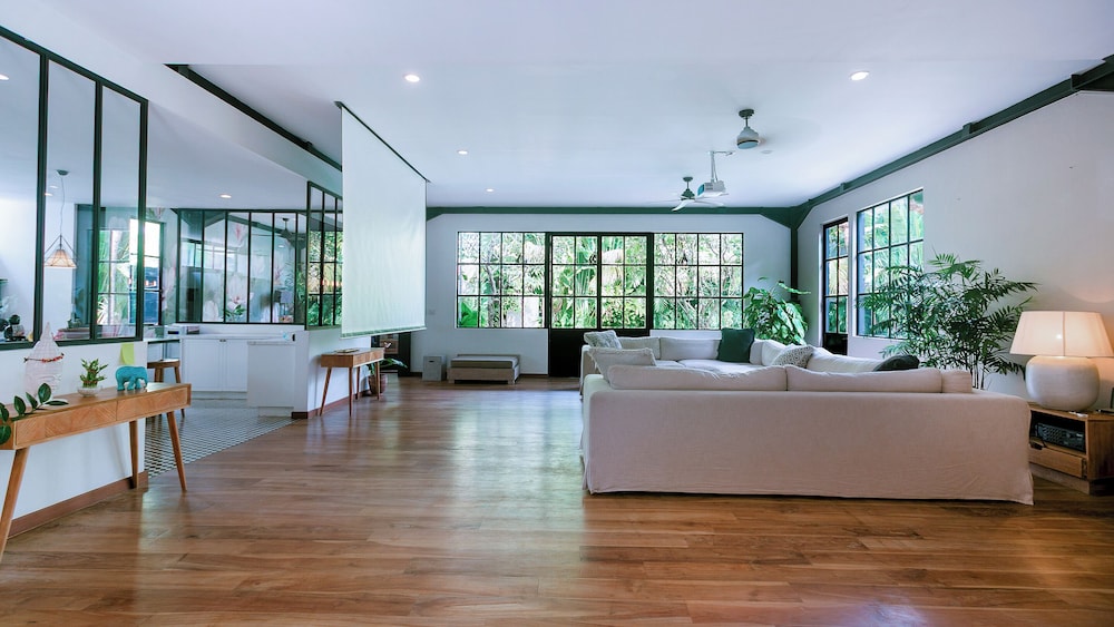 Bon Ton Villa By Betterplace