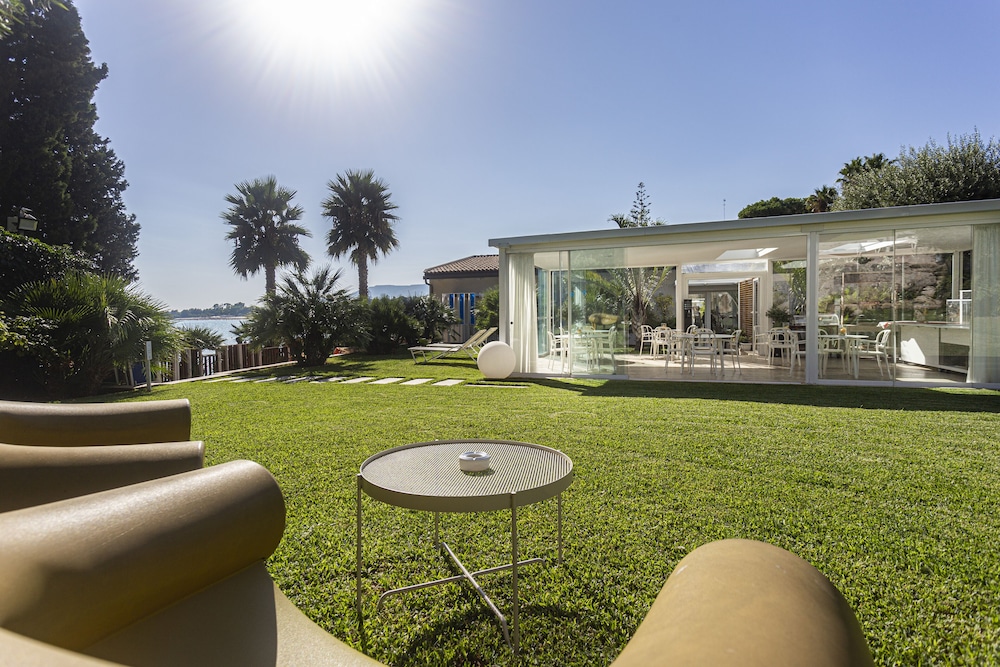 Calapetra Resort