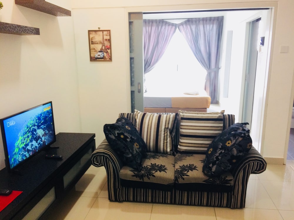City Living with Panoramic Sea Views at Danga Bay