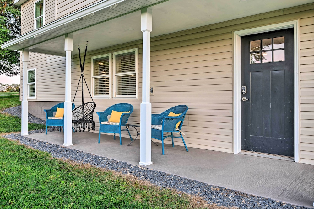 Deck & Game Room: Home in Pennsylvania Countryside view 5