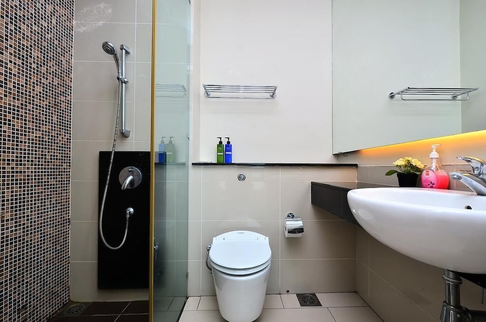 Swiss Garden Residence SS Suite