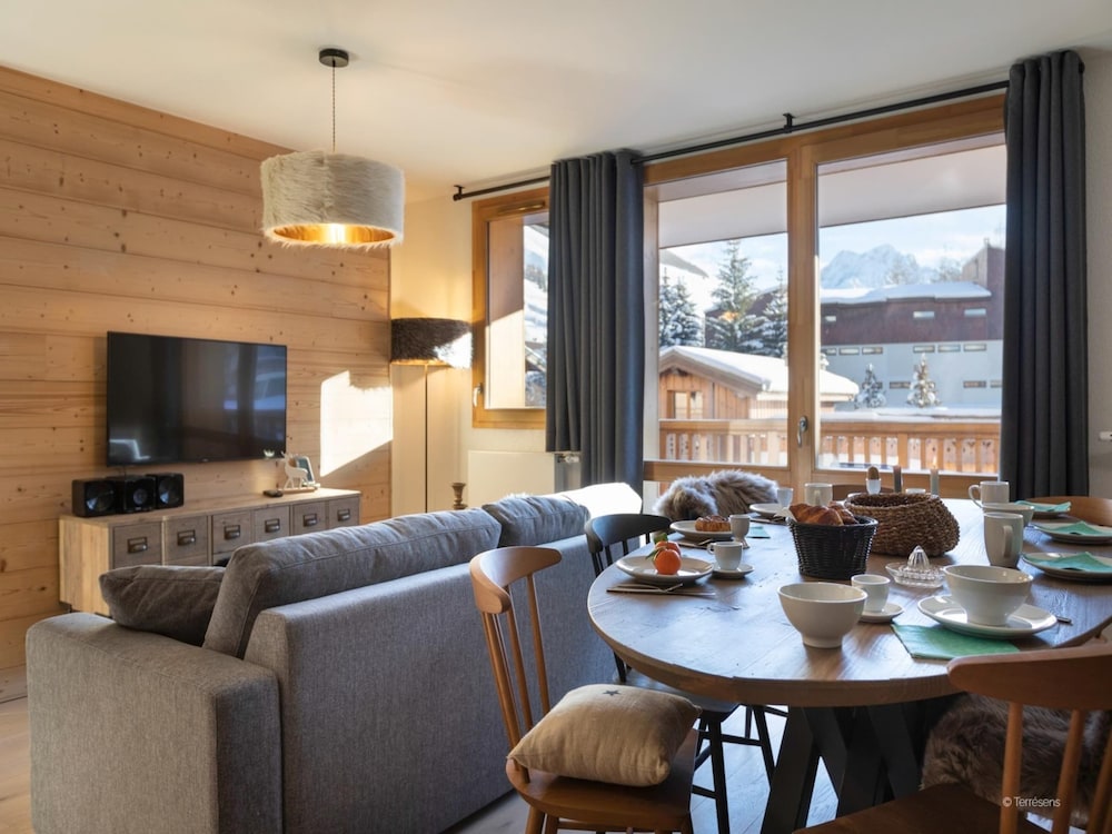Apartment in Les Deux Alpes Near Ski Slopes