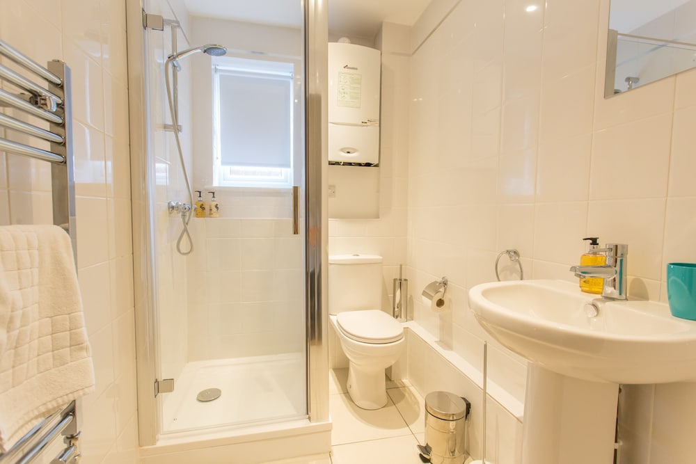 Oxford Vacations - Razia Apartments - Property Image 139