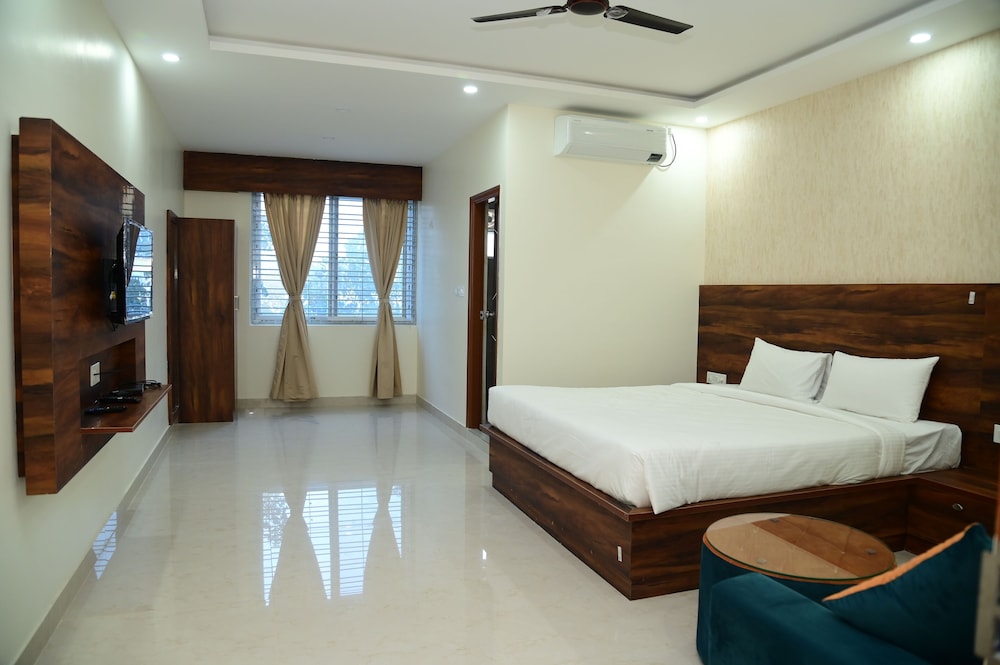 Hotel Zeke Avenue
