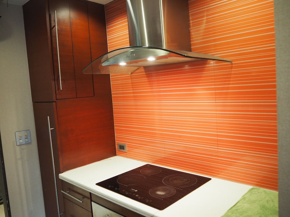 7B - 5 Bedroom Downtown Penthouse With Shared Pool
