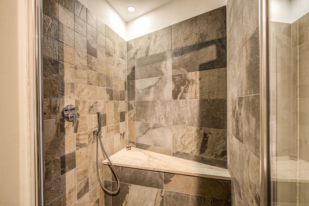 PAX Hotel