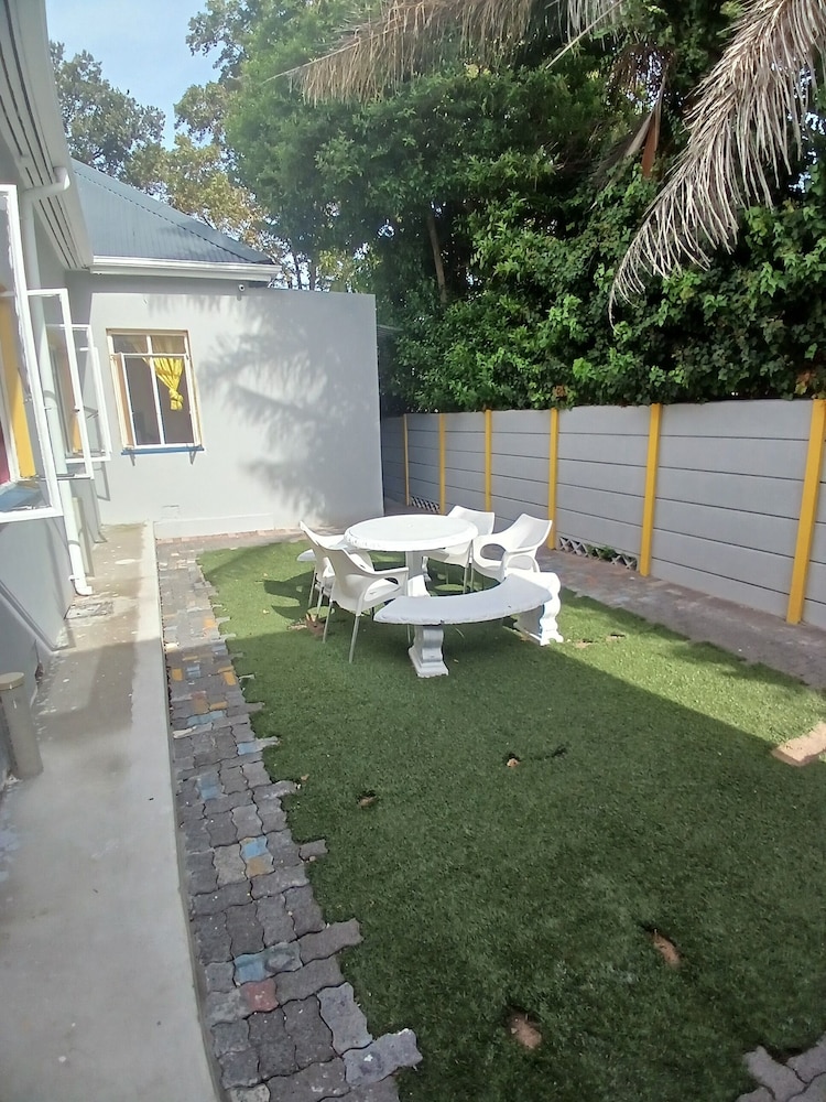 neo & Ruks Guest House