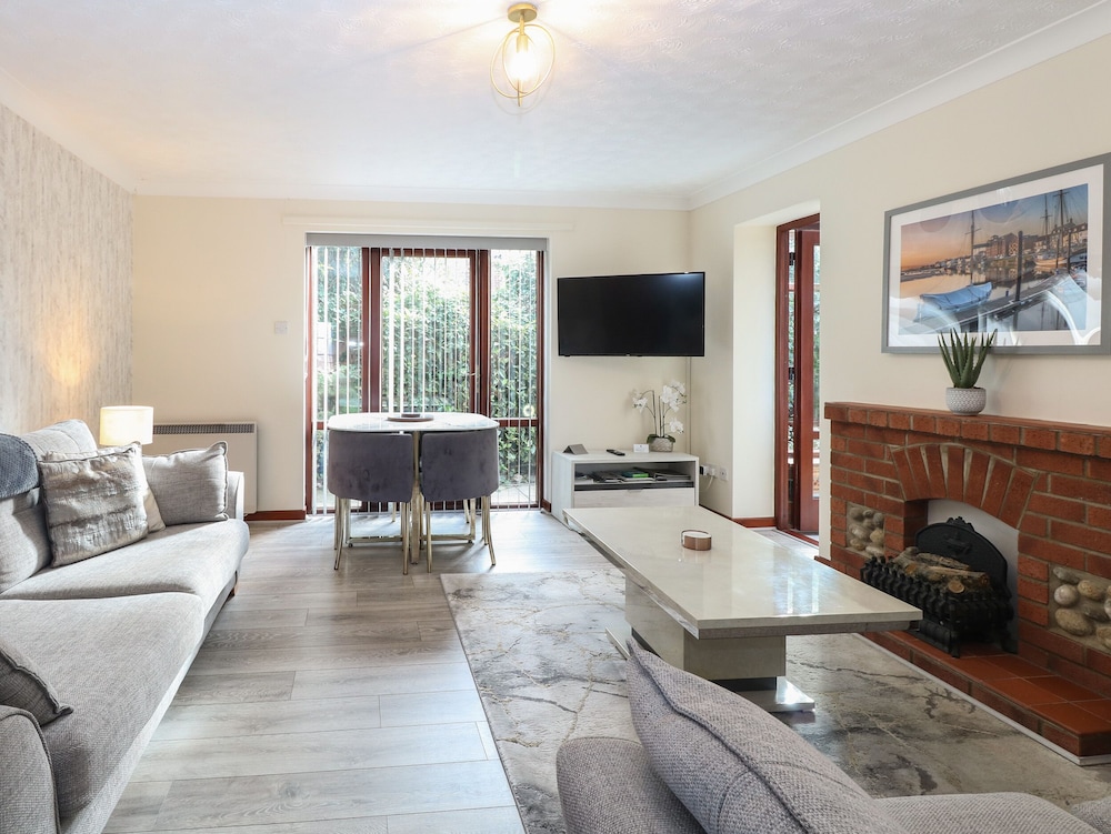 Seaview Cottage
