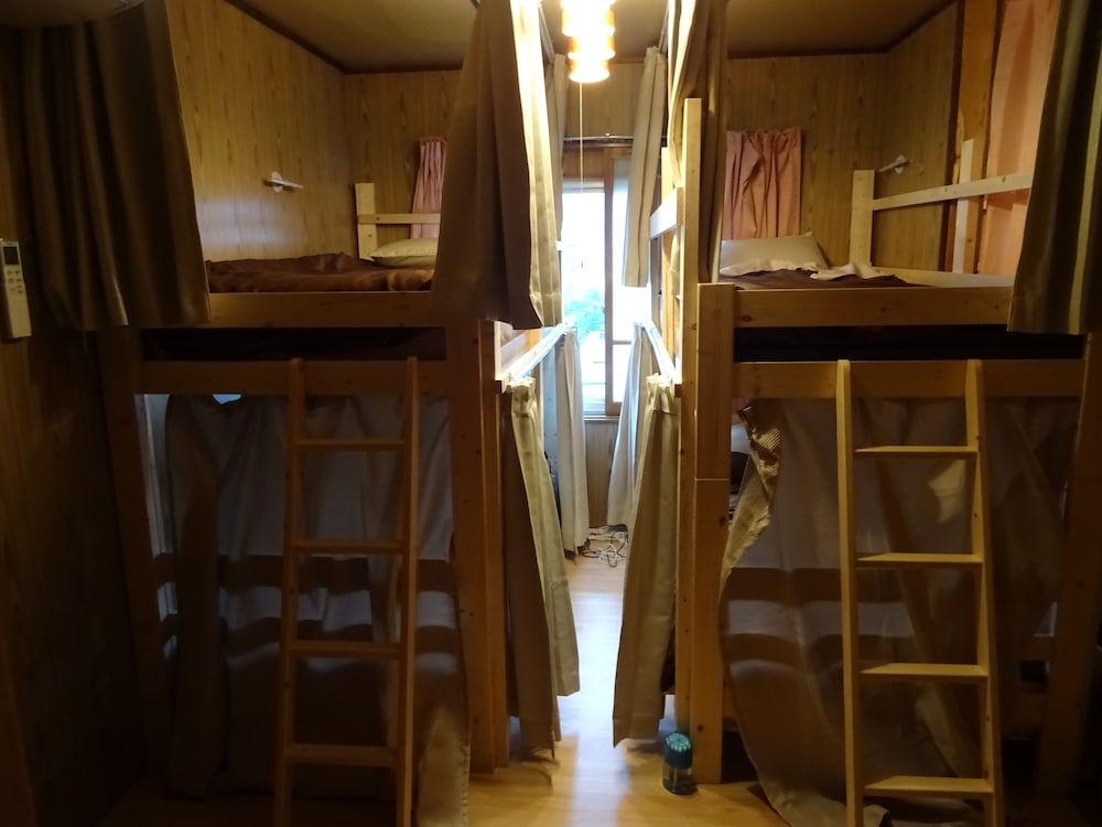 OTARU GUEST HOUSE TARUNE - Hostel