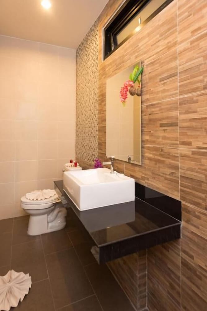 2 Rocks Boutique Hostel