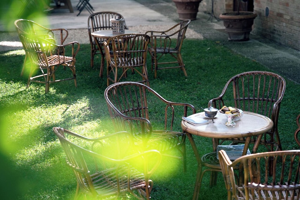 Borgo Sorbatti Country House