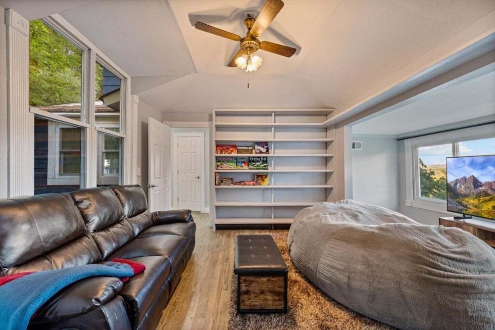Casa Mattia - Stayshores 4 Bedroom Home