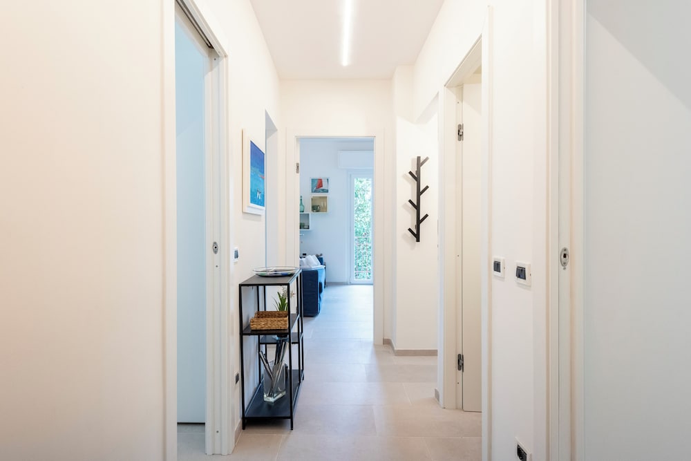 Blissful Flat for 6 Close To The Beach