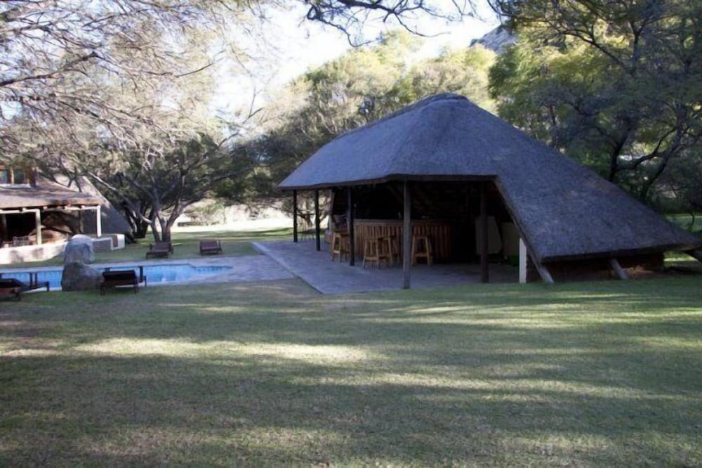 Ko-Ka Tsara Bushcamp