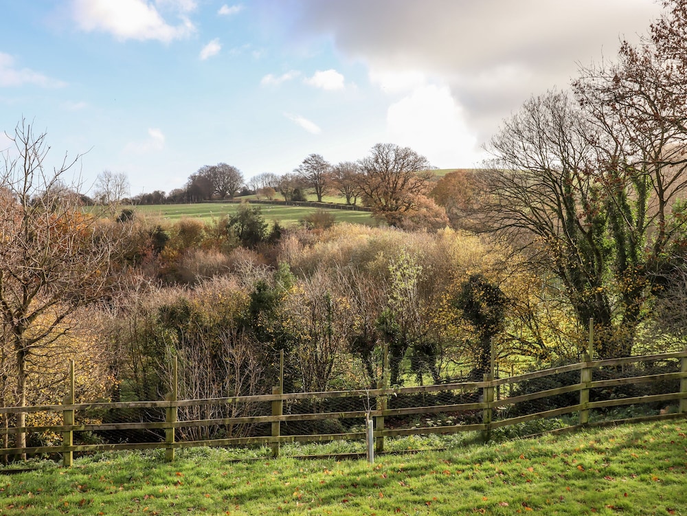 Dishcombe Cottage