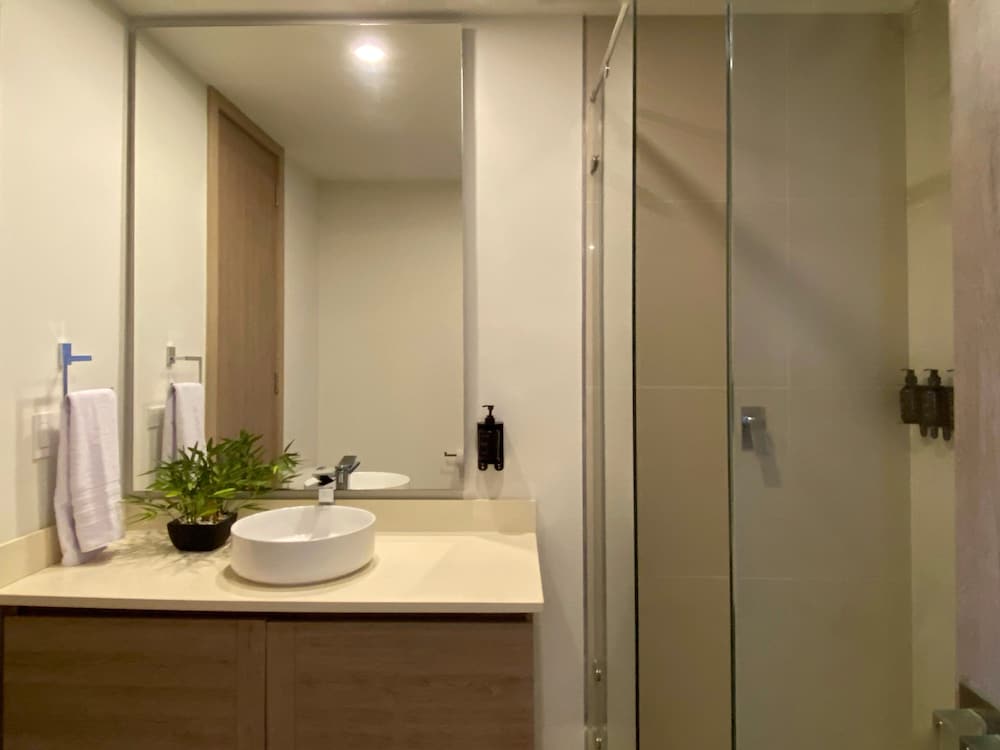 w Majestic 1BR w AC in Sunny Cartagena