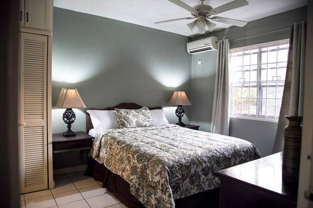 Kingston Town Suite