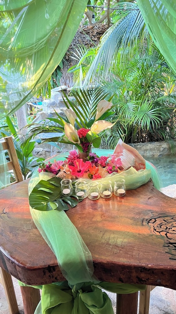 CHALET TROPICAL Hotel & Restaurant-Pizzeria