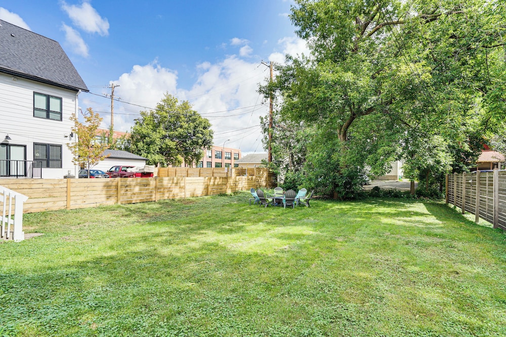 1 Mi to University: Spacious Home in Minneapolis!