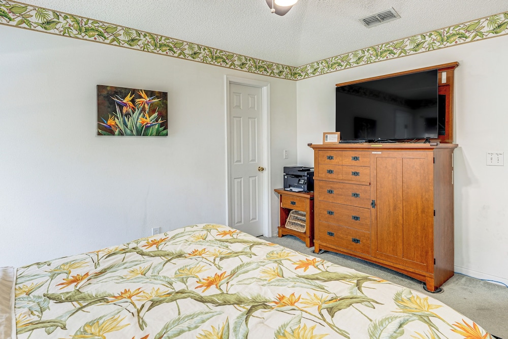 3 Mi to Disney World: Poolside Oasis w/ Game Room