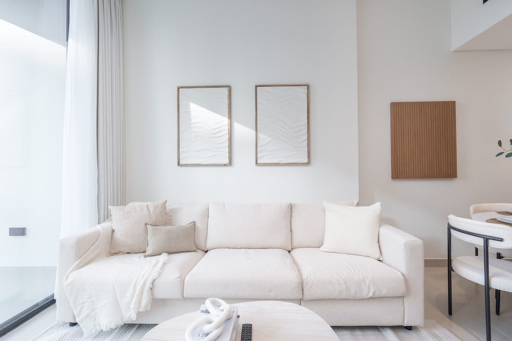 Ravishing 1 Bedroom in Binghatti Amber