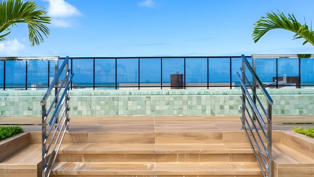 Emunah Suites Ponta de Campina