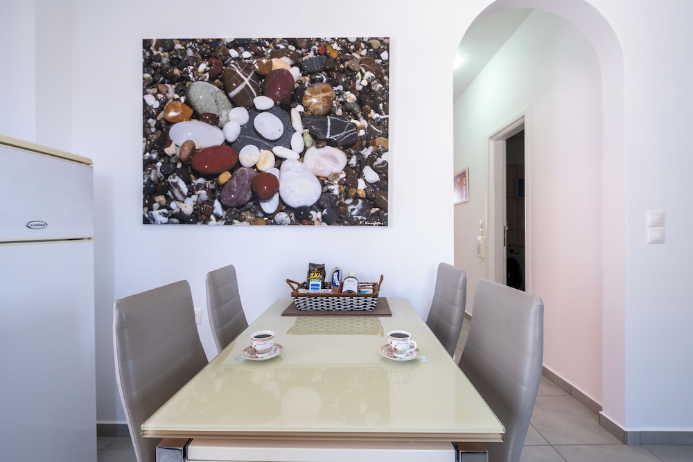 ADELPHI APARTMENTS