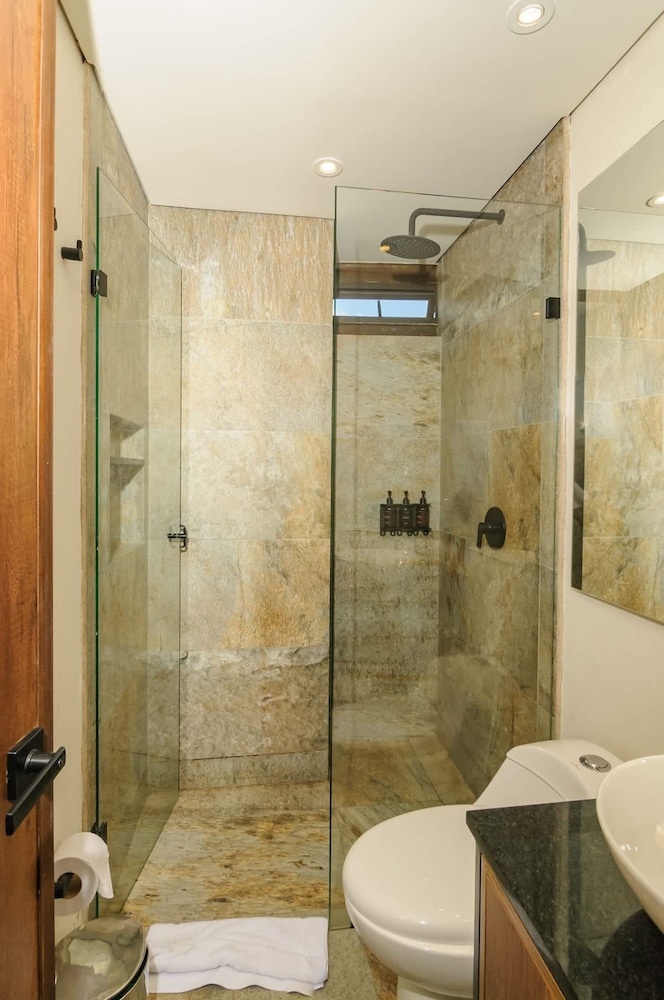 Amazing 2 BR in Candelaria