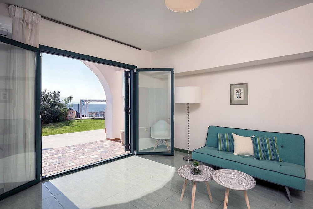 Tersanas Villas