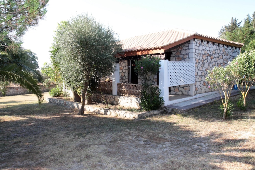 Liuba Houses