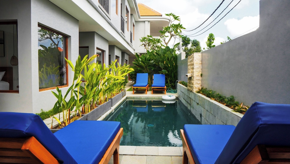 Romansa Canggu