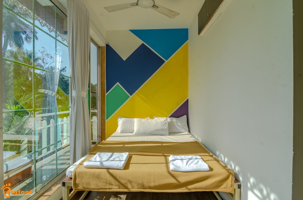 White House Beach Resort