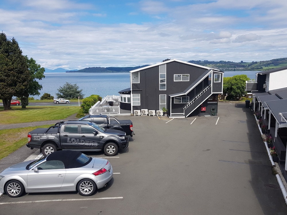 Taupo Thermal Motel & Spa - Adults Only
