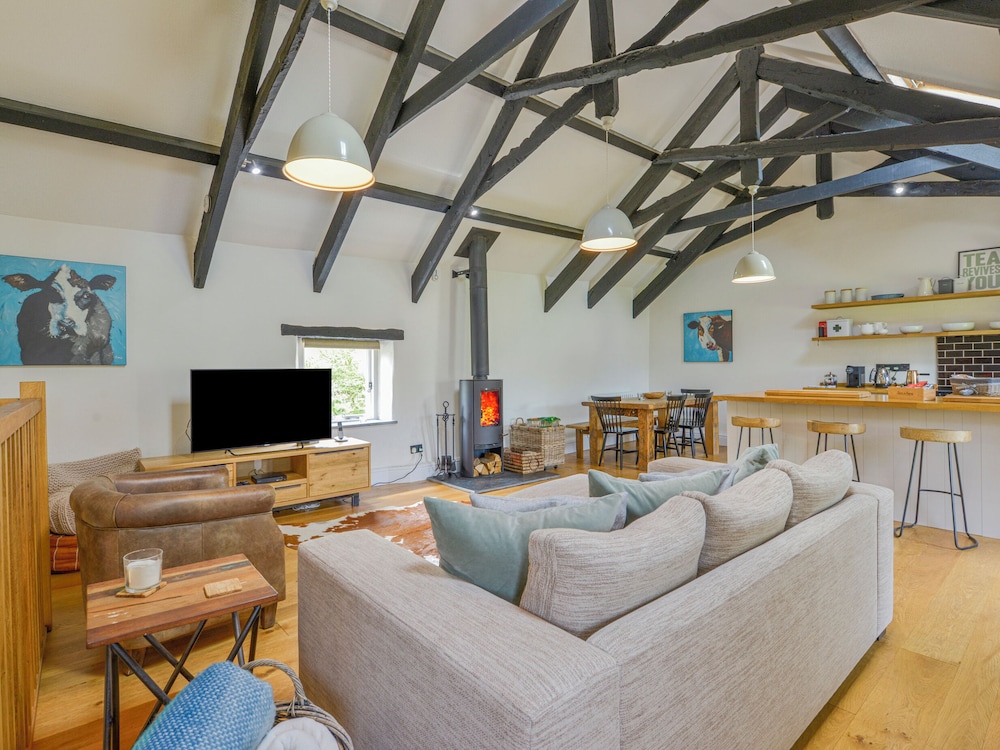 Pond Cottage