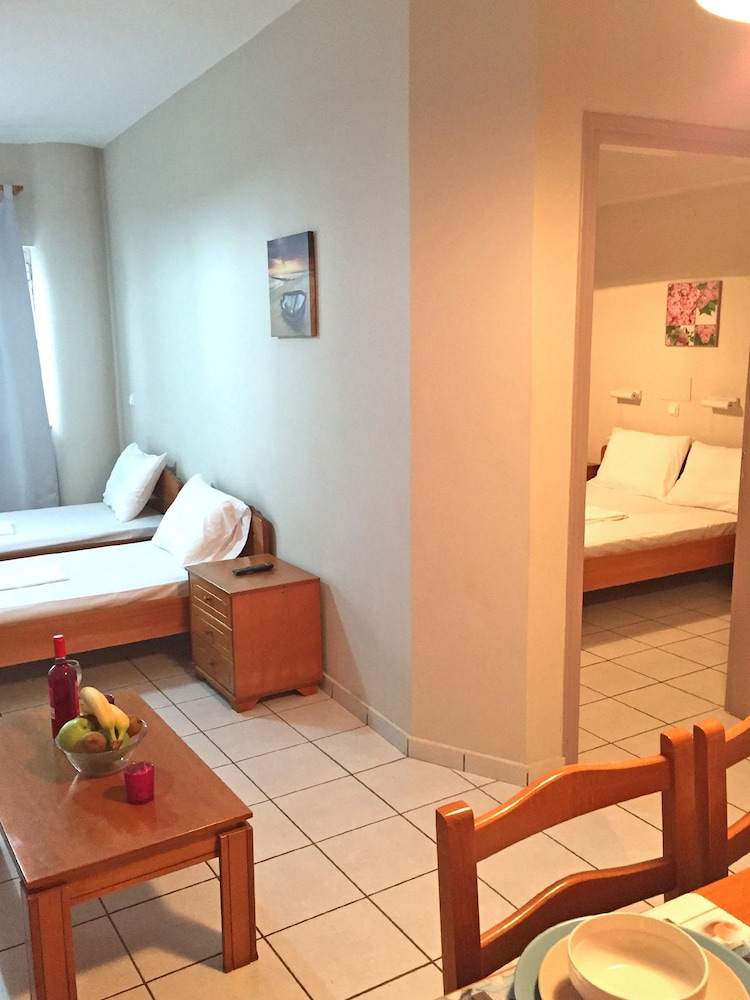 Greta Apartments