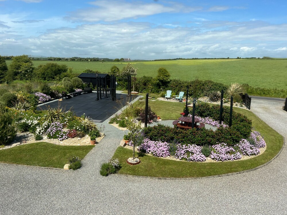Thistledown Lodge