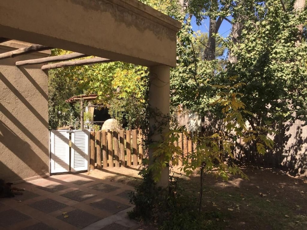 Mendoza Leisure Time House